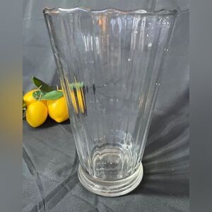 Vintage Anchor Hocking Clear Glass Ribbed & Scalloped Design Vase EPC